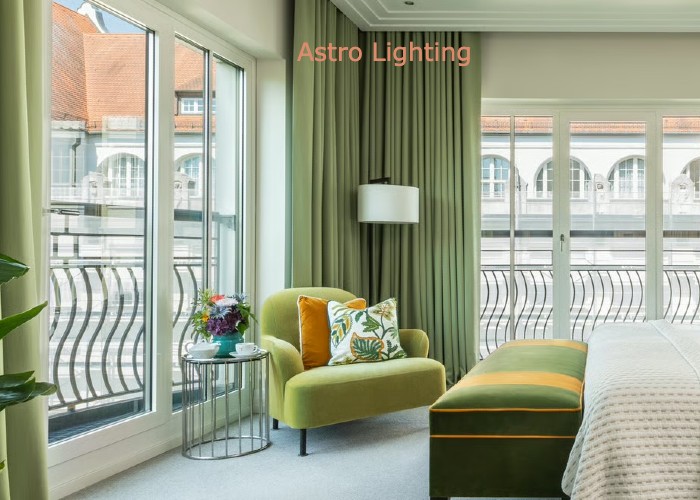 2025 Sept Front page ad Astro light
